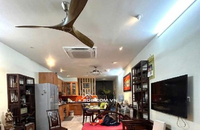 Thái Hà - Trung Liệt: Nhà 70m2, nội thất xịn, ô chờ thang máy, sổ đỏ nở hậu, thoáng - sáng, gần ô tô